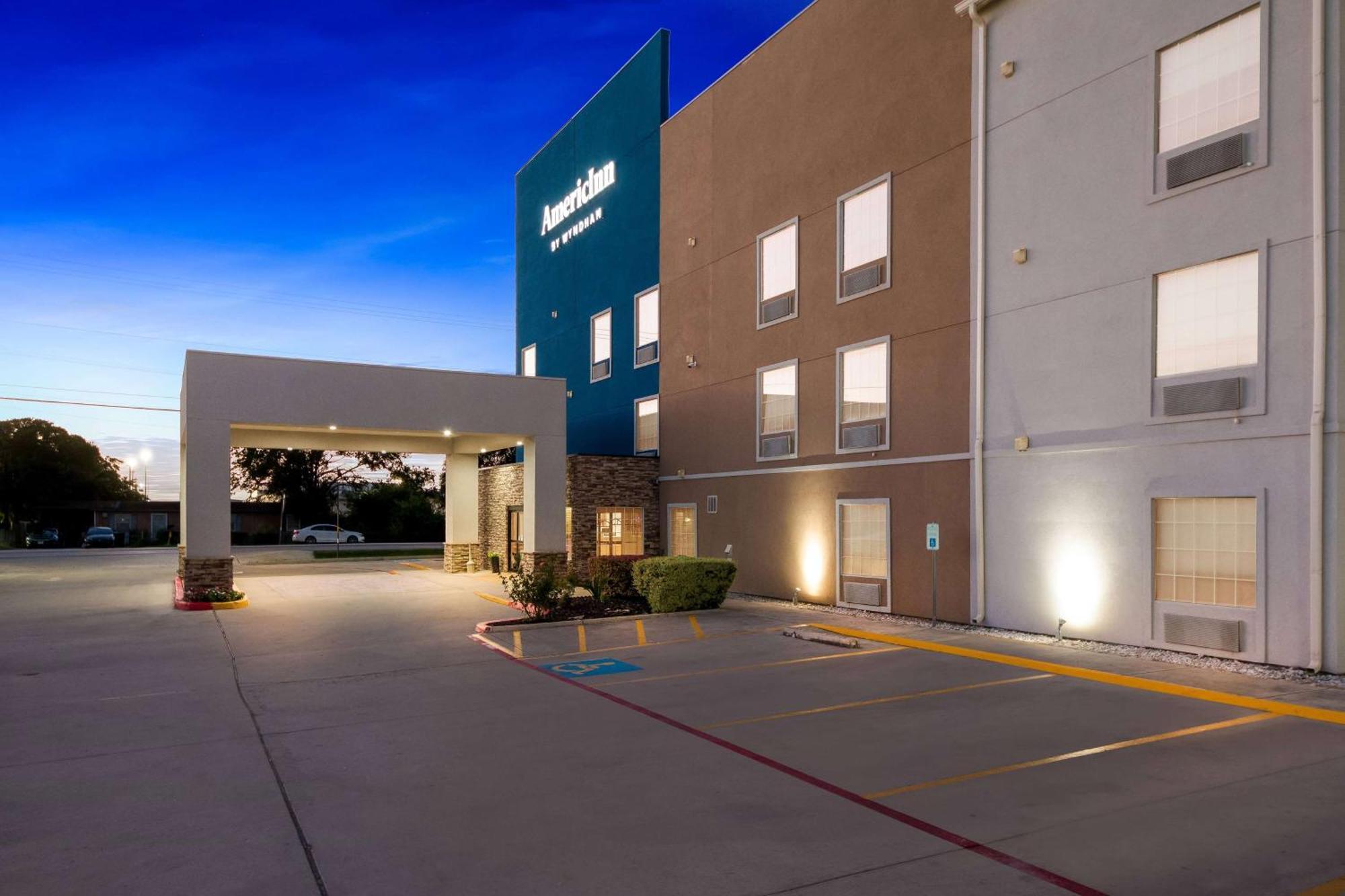 Americinn By Wyndham New Braunfels Ngoại thất bức ảnh