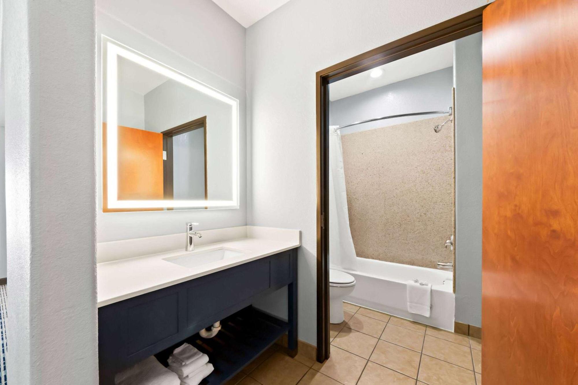 Americinn By Wyndham New Braunfels Ngoại thất bức ảnh